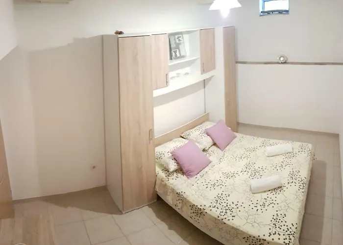 Dubravka Apartment