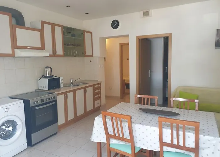 Dubravka * سبليت